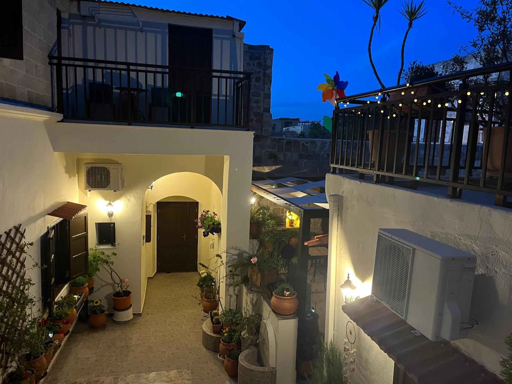 Rhodes City 叶莱尼旅馆酒店 外观 照片